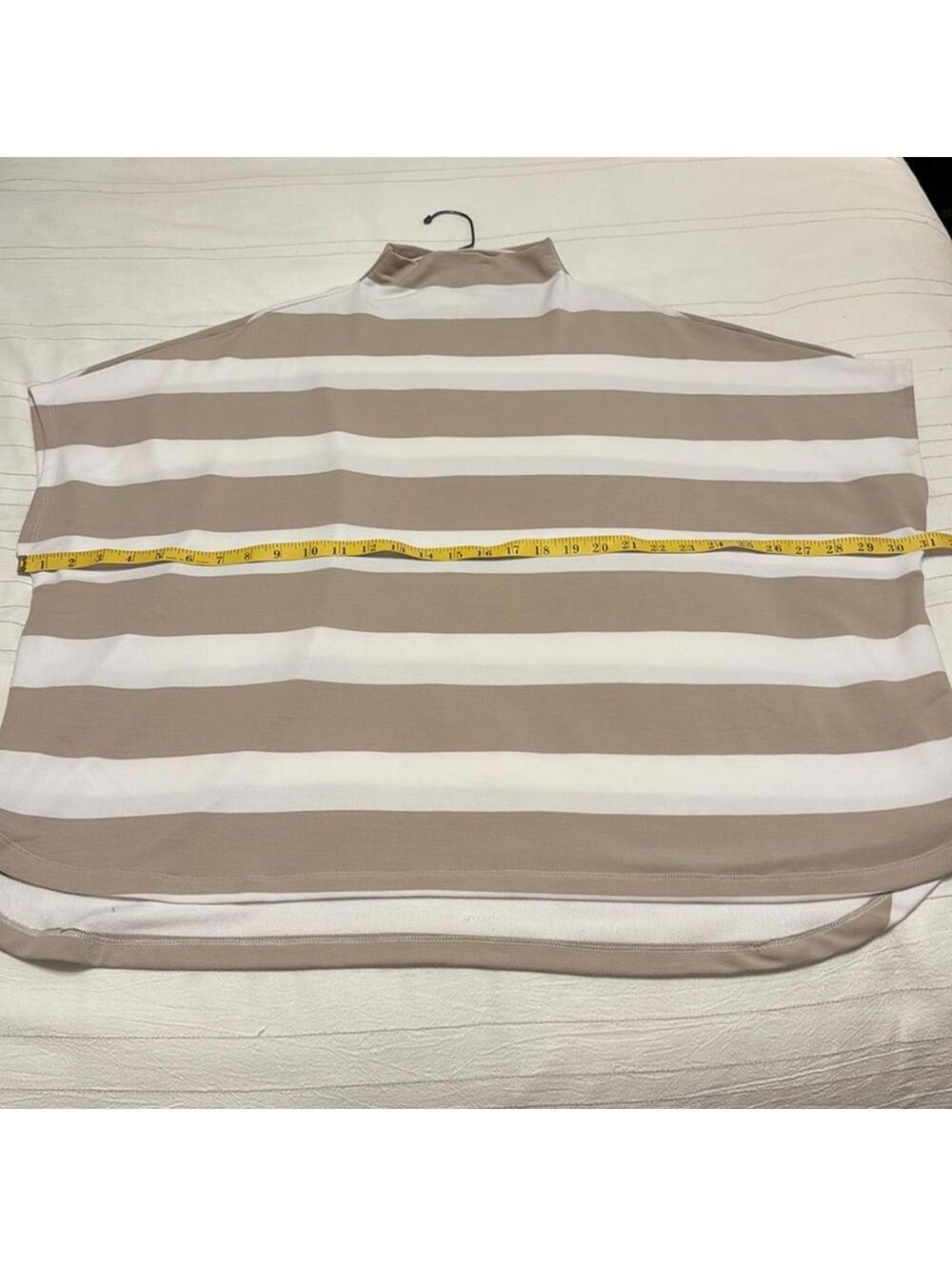 Cable and Gauge Beige White Stripe Mock Neck Short Sleeve Knit Top Women's XXL - Picture 3 of 6